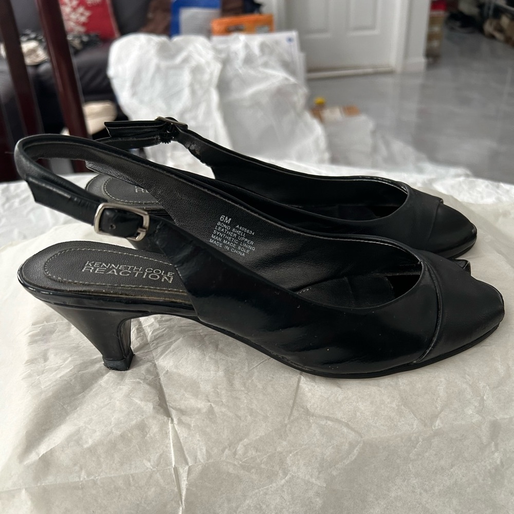 KENNETH COLE WOMEN’S HEEL SANDALS SHOES